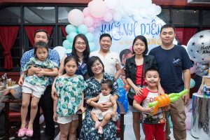 Khách hàng tổ chức tiệc thôi nôi tại Maison Mận-Đỏ
