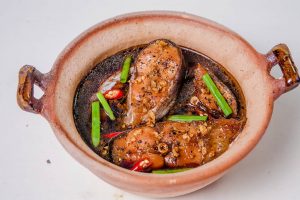 Cá rô phi kho