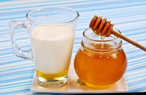 Mật Ong Kỵ Với Sữa Không