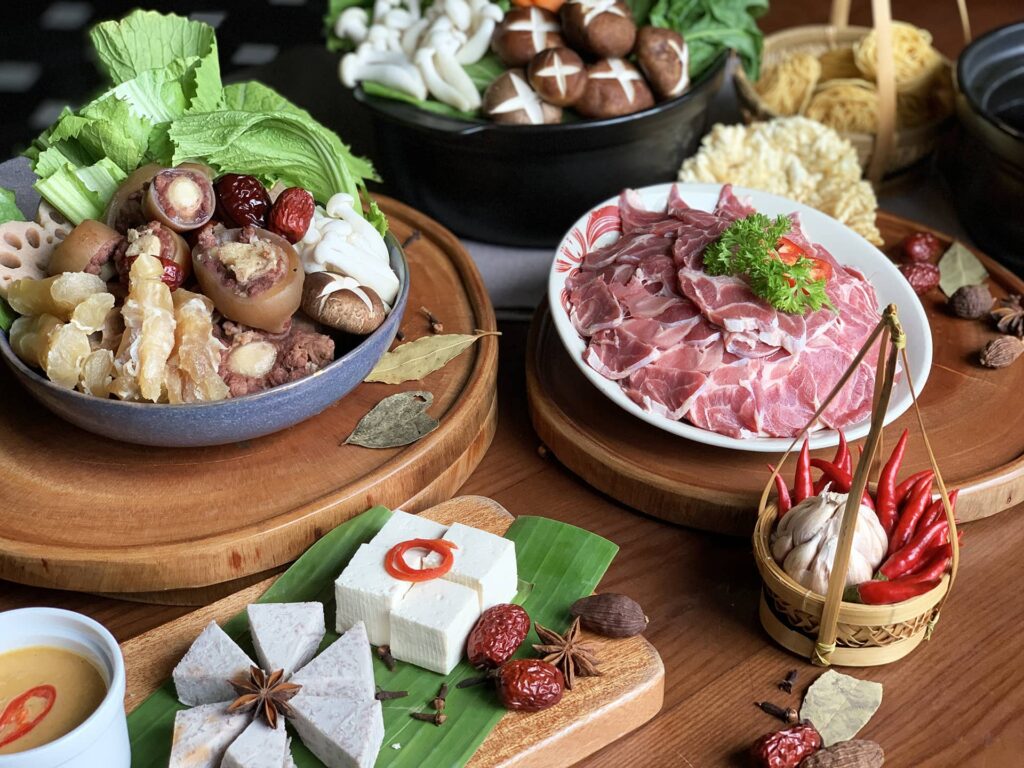 Cách nấu lẩu đuôi bò