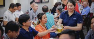 Nhà hàng phục vụ khách đoàn ở TPHCM