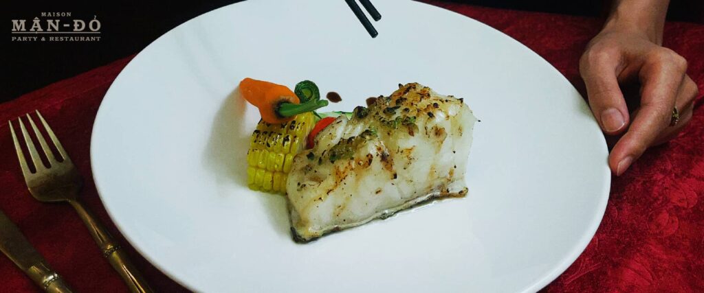nhà hàng có phục vụ món cá tuyết