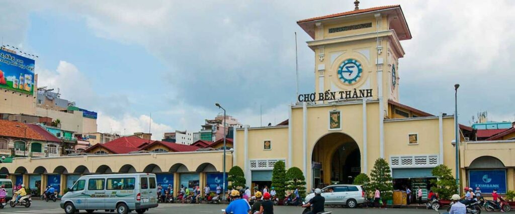 nhà hàng gần chợ bến thành