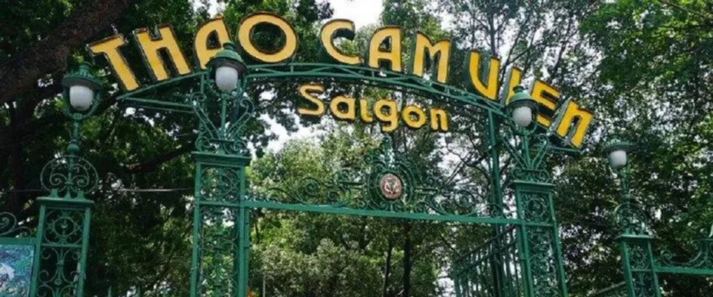 nhà hàng gần sở thú