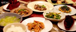 khách du lịch đến việt nam nên ăn gì